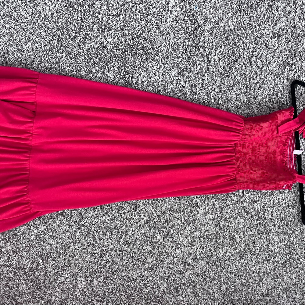 Elegant Pink Women's Dress